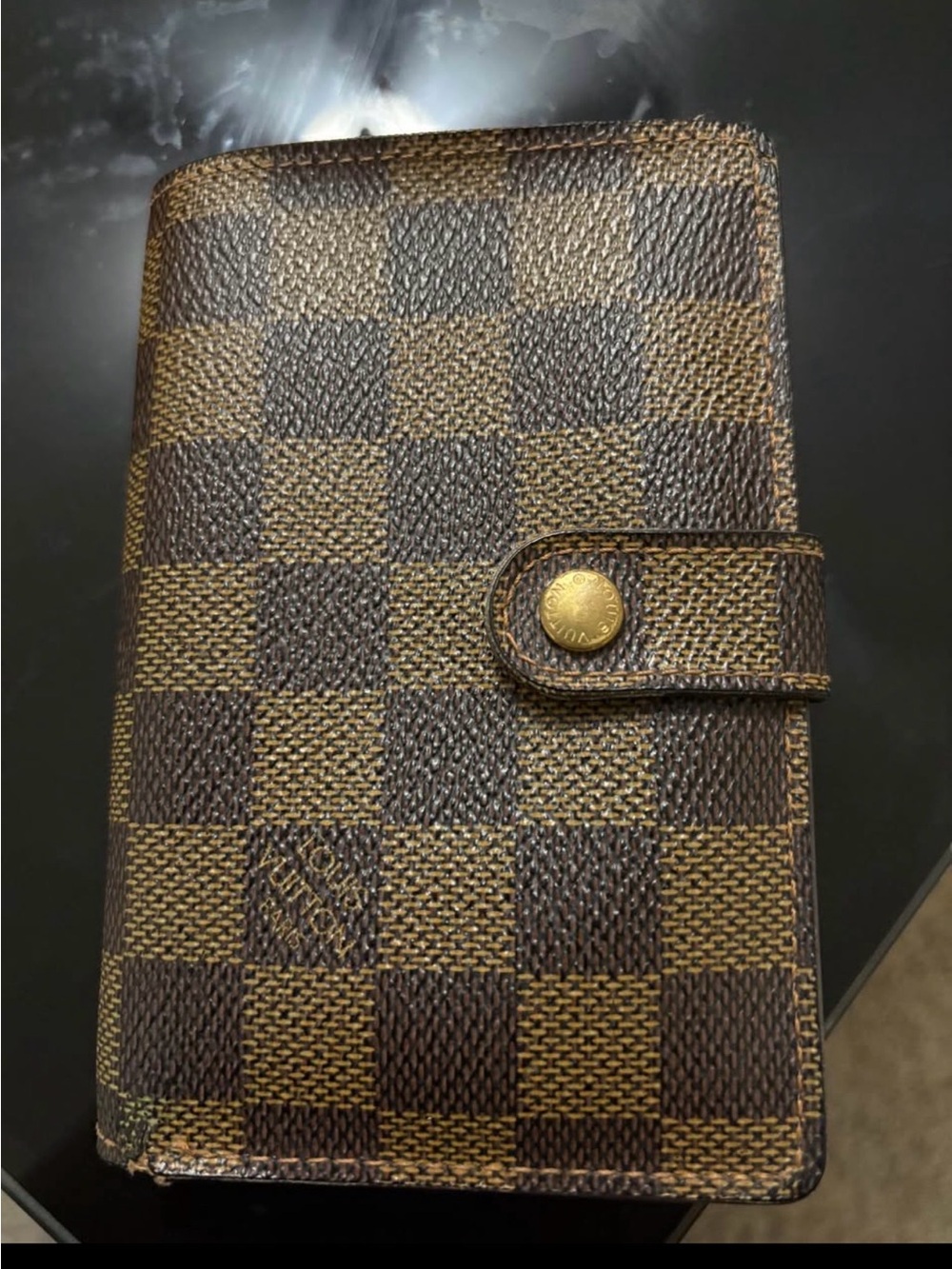 Louis Vuitton Damier ebene kisslock wallet